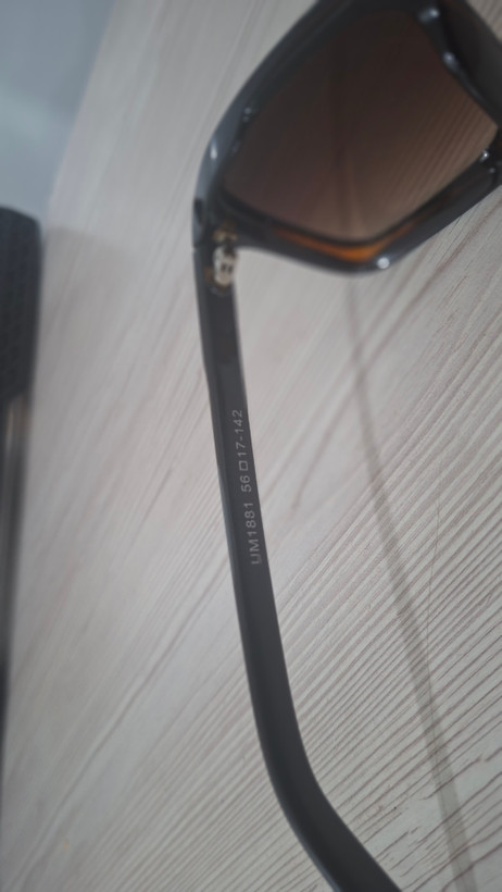 عینک آفتابی دیوید بکهام DB7001-1881