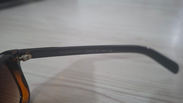 عینک آفتابی دیوید بکهام DB7001-1881